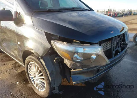 2017 Mercedes-Benz Metris z USA, uszkodzony, nr VIN WDAPG2EE2H3308200